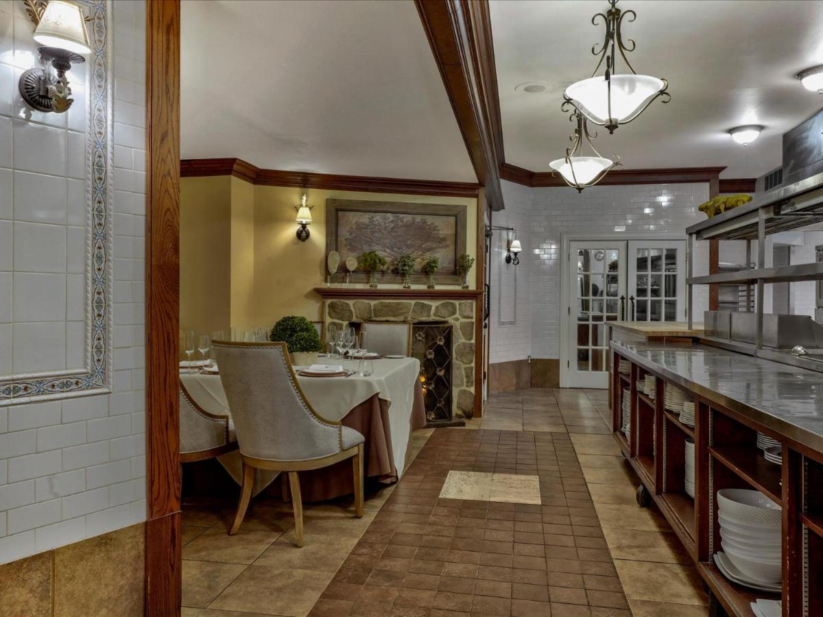 The Inn At Leola Village, A Historic Hotel Of America Exterior foto